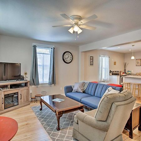 Appartement Family-Friendly Menomonie Retreat Walk To Town! Extérieur photo